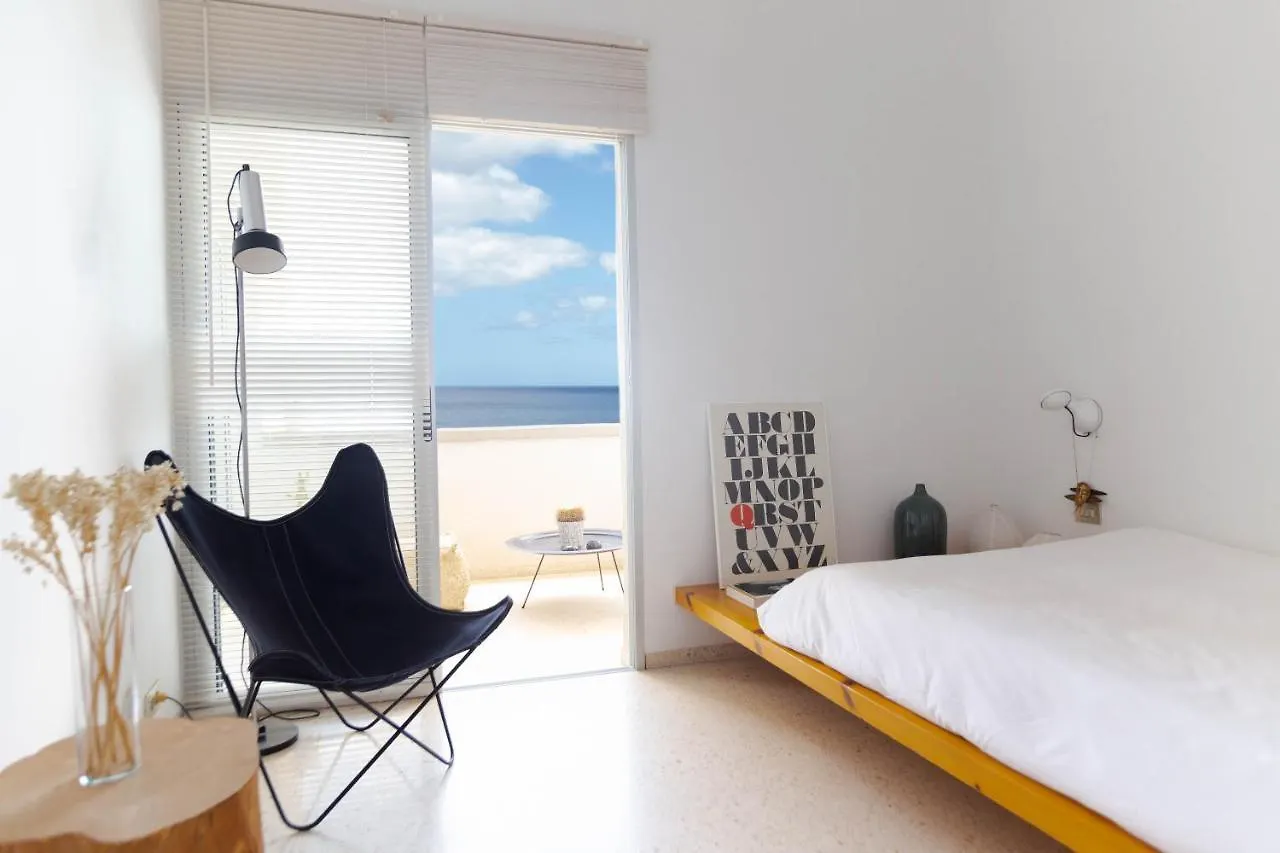 Beach Hideaway Apartment With Modernist Design Santa Cruz de Tenerife